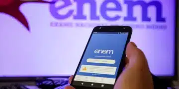 Tela inicial do aplicativo do Enem com a logo do exame e a opção de login.