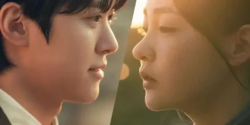 Close-up de dois protagonistas de dorama em perfil, um de frente para o outro sob a luz do pôr do sol, com foco suave em tons quentes e românticos.