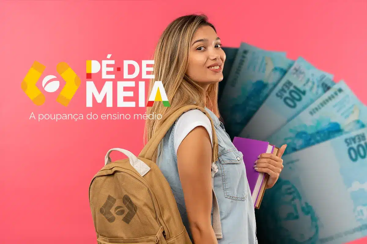 Pé de Meia: CadÚnico, Frequência e Idade? Veja Todos os Requisitos Para Receber o Bônus Estudante de ensino médio sorridente ao lado de notas de 100 reais e o logo do programa Pé de Meia. A imagem representa os requisitos de matrícula e frequência que o aluno deve cumprir para receber o benefício.